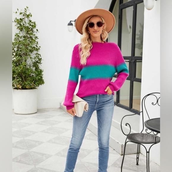 Winter is Coming Contrast Sweater - Picture 4 of 5